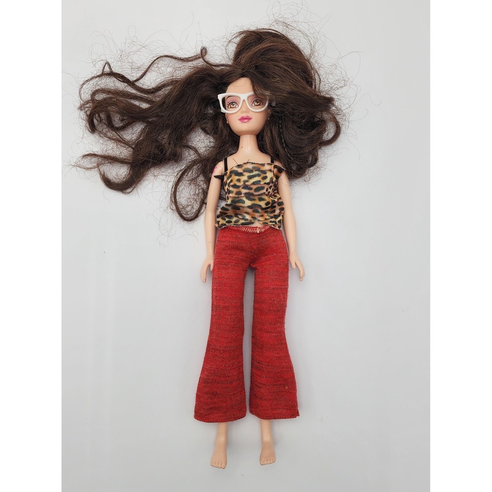 VTG MGA UNKNOWN FASHION DOLL TATTOO S DARK‎ HAIR GLASSES